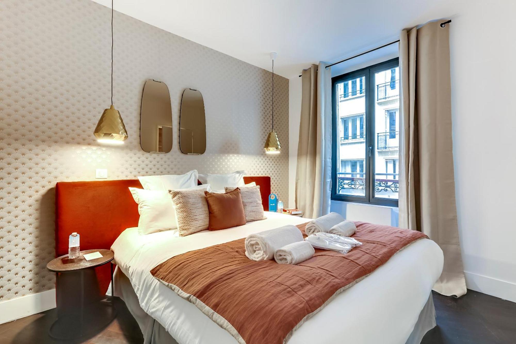 Sweett - Troyon Paris Exterior foto